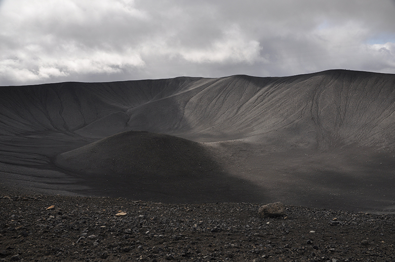 Cratère du Volcan Hverfjall, près du lac de Myvatn | Islande